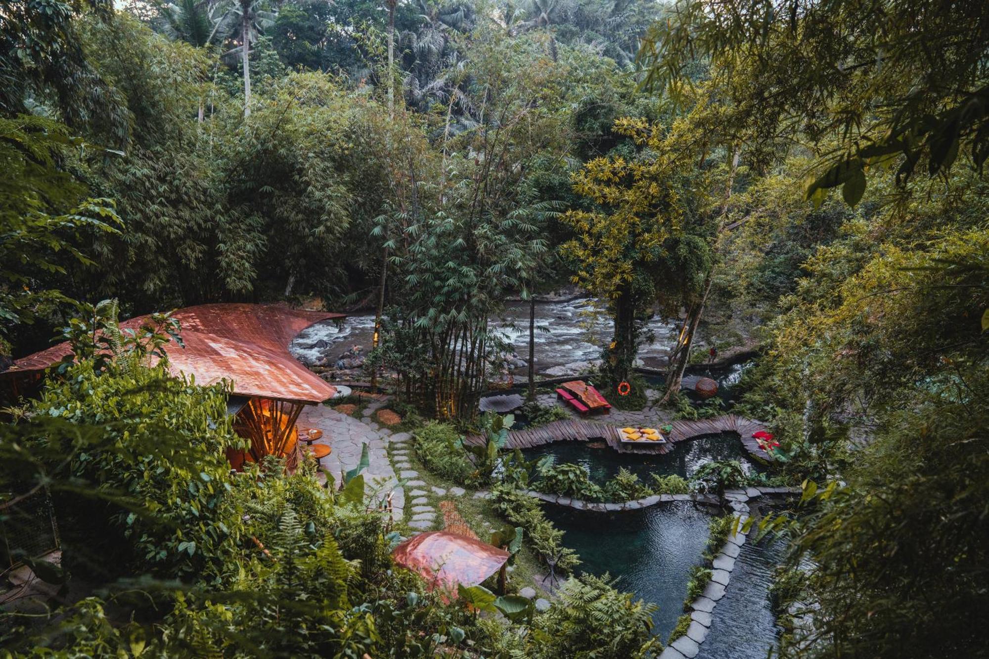 Bambu Indah Resort Ubud Exteriör bild
