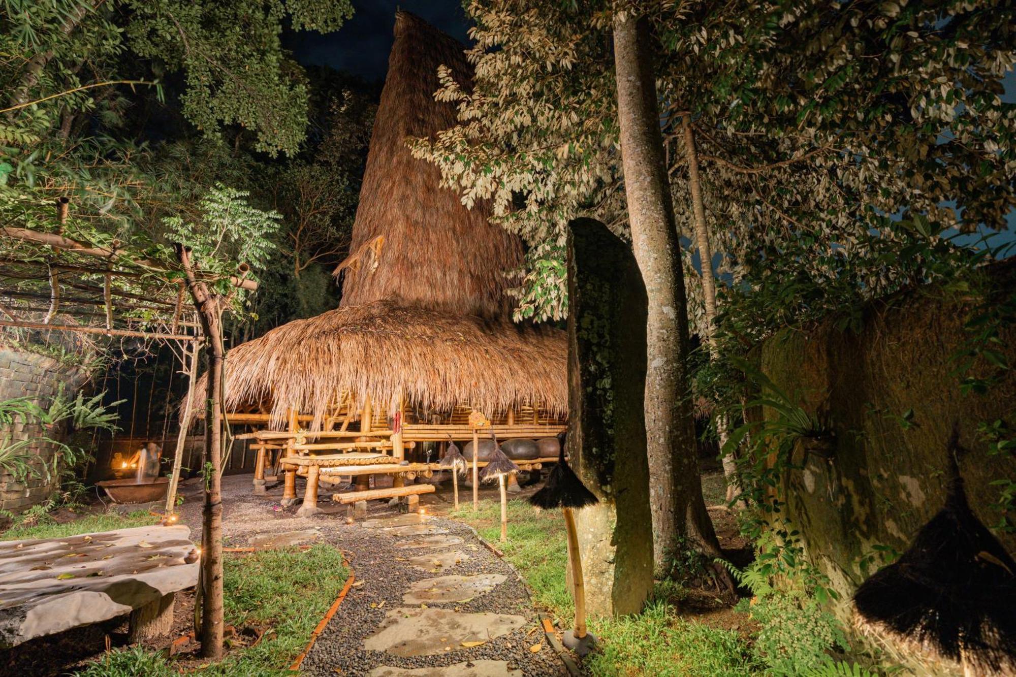 Bambu Indah Resort Ubud Exteriör bild