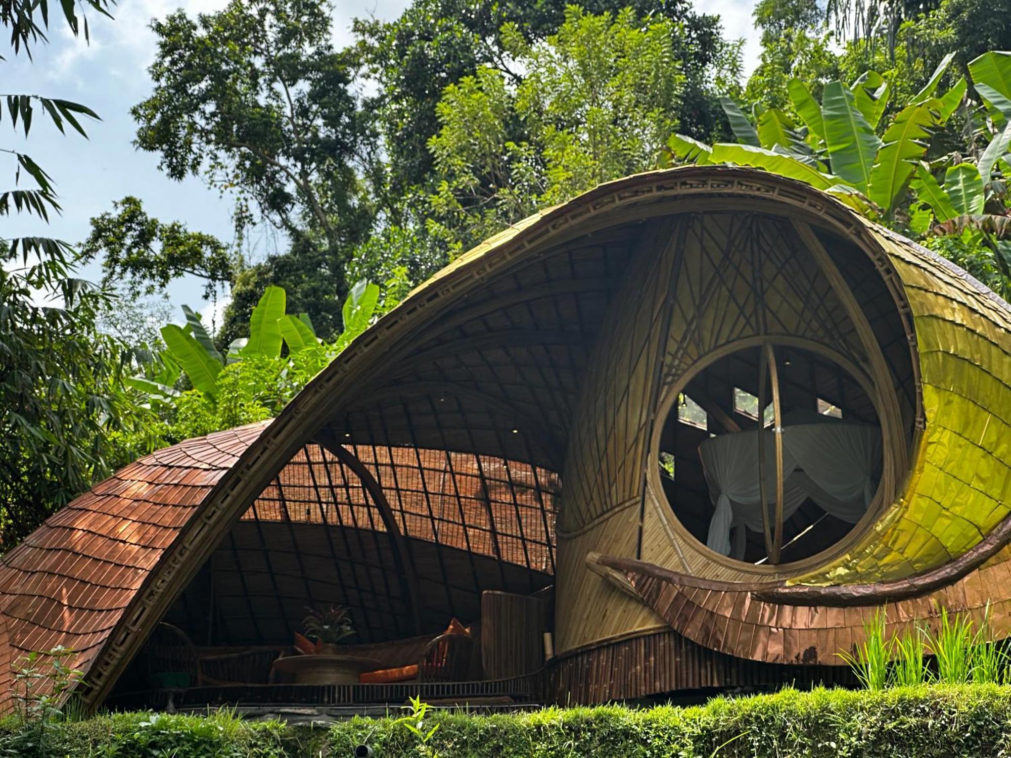 Bambu Indah Resort Ubud Exteriör bild